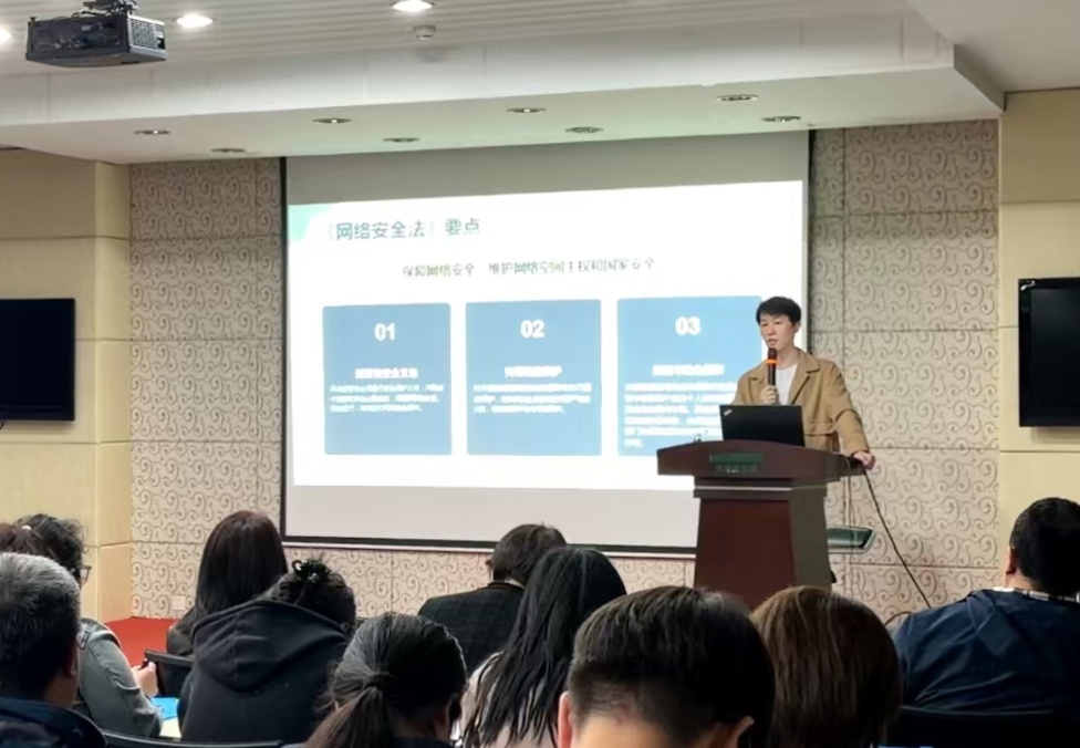 69866c06f313570d23e6e197f6669074.jpg 69866c06f313570d23e6e197f6669074.jpg